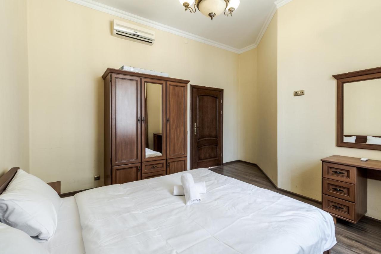 Fedorova Apartment Lviv Luaran gambar