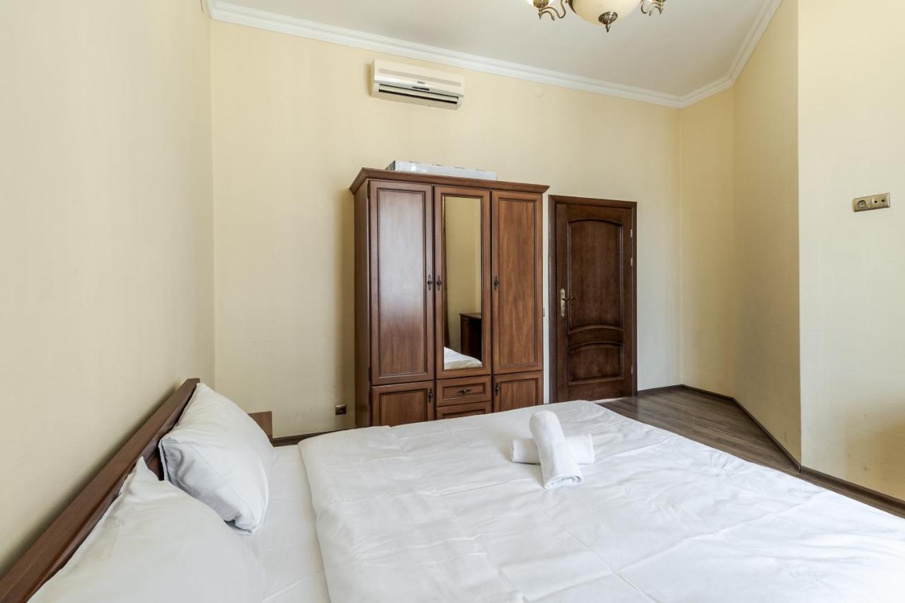 Fedorova Apartment Lviv Luaran gambar