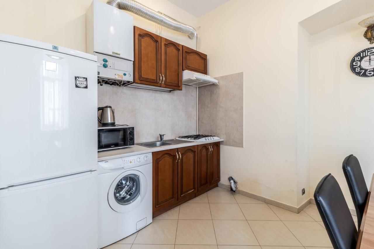 Fedorova Apartment Lviv Luaran gambar