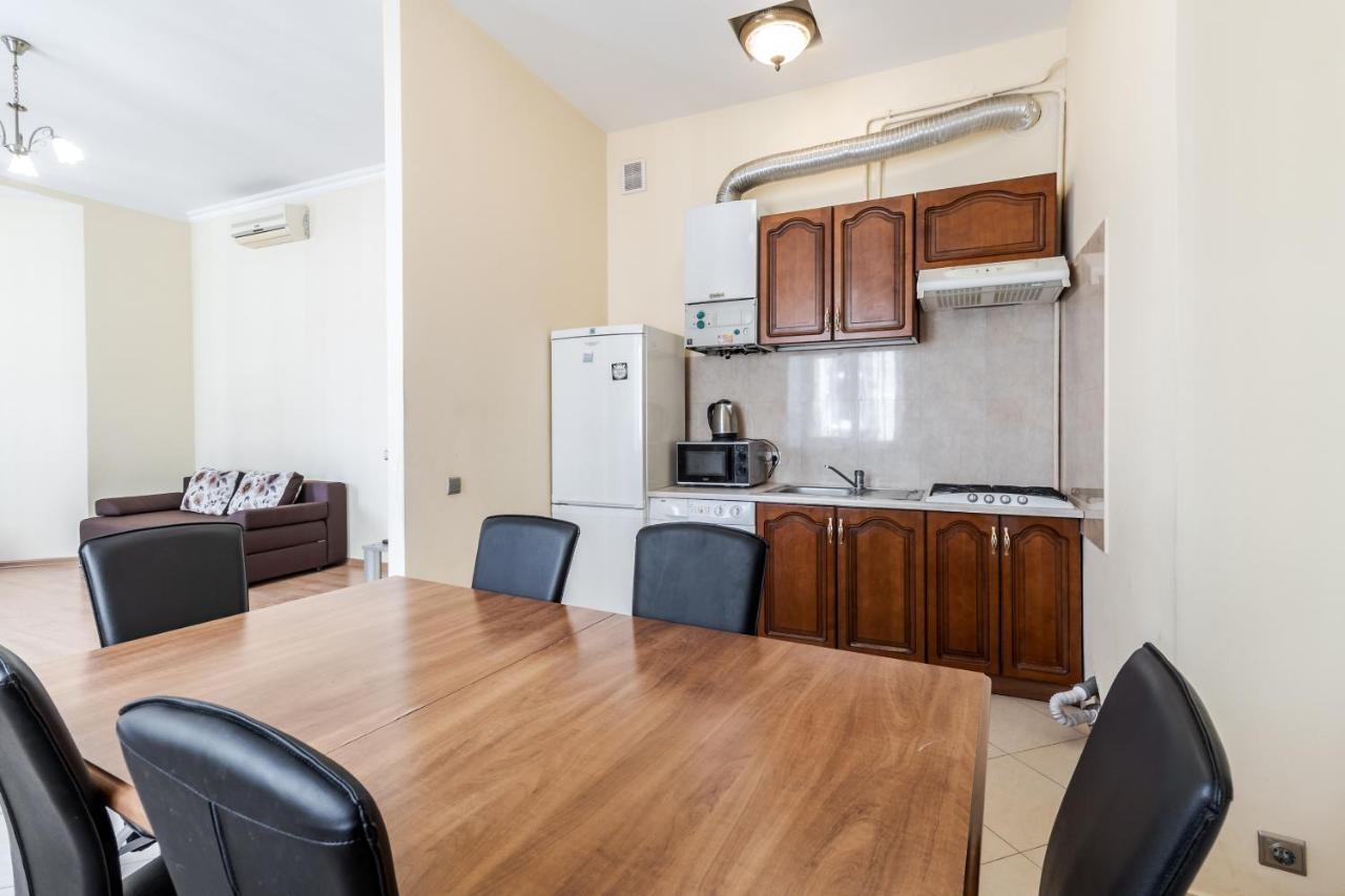 Fedorova Apartment Lviv Luaran gambar